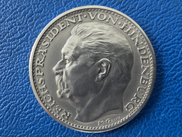 Weimarer Republik Karl Goetz Medaille 1934 Hindenburg Tannenberg Denkmal feinste Qualität in Silber, selten