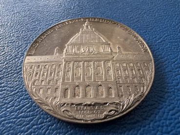 Preview: Bayern Silbermedaille 1897 Luitpold Prinzregent 1890 - 1897 Einweihung des Justizpalastes in München Top Erhaltung (2)