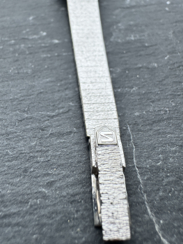 Elegante Sarcar Genéve Vintage Damenarmbanduhr, 750er Weißgold, 28 Diamanten, ca.43,50g, ca.17cm Länge mit Verschluss (31)