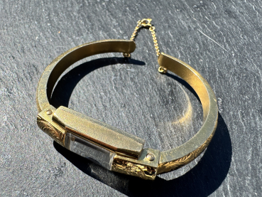 Preview: Vintage Bucherer Damenspangenarmbanduhr-17 Jewels-Swiss Made, 750er Gelbgold, ca.13,60g, Innenumfang ca.12cm (25)