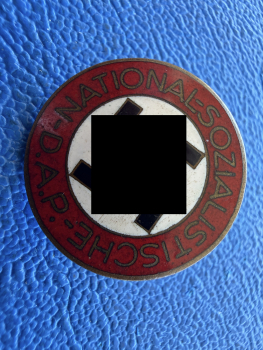 3. Reich NSDAP original Parteiabzeichen RZM M1/ 14 emailiert mit HK