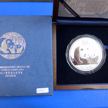 Preview: China 50 Yuan 2011 Panda 5 Oz Feinsilber inkl. orig. Kapsel + Zertifikat + orig. Etui