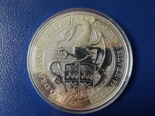 Großbritannien 10 Oz 2018 Queen of Beast Red Dragon of Wales Silber