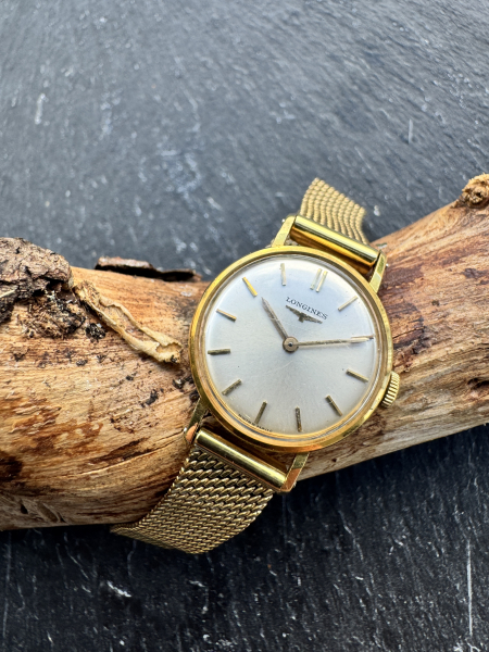 Vintage Longines Damenarmbanduhr, 585er Gelbgold, ca 28,50 g, ca.18cm Länge mit Verschluss, (34)