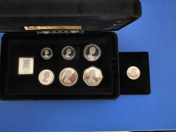Isle of Man Platin Prestige Satz 1978 1/2 Pence-1 Pound 25 Jahre Queen Elisabeth gesamt 99,68g Feinplatin, RARITÄT