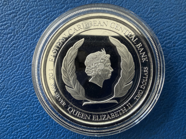 Antigua & Barbuda 1 Oz 2019 Rum Runner in Farbe inkl. CoA Polierte Platte 2500 Stk. weltweit