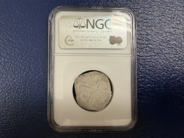 Spanien 4 Reales 1556-1622 Sao Jose Shipwreck Effect in Prestige Box und NGC-Slap