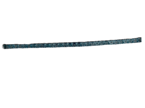 Pariser Haute Joaillerie der Place Vendôme: Hochkarätiges Waskoll Paris Aquamarin-Rivière-Armband – 18K Weißgold (750) 41,10g (43)