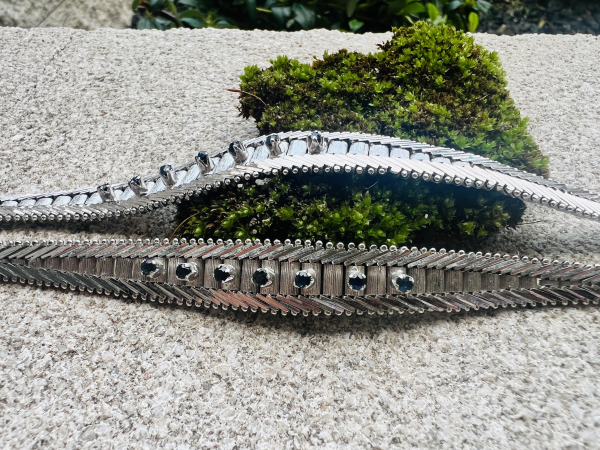 Elegantes Vintage-Schmuckset aus 835 Silber mit blauen Saphieren - Collier & Armband  in Fischgräten – Design (11)