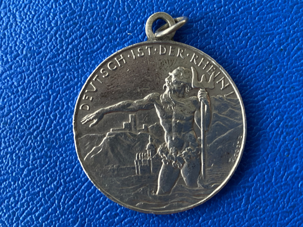 Weimarer Republik Karl Goetz Medaille Pfalz- und Rheinladräumung als Hänger, selten!