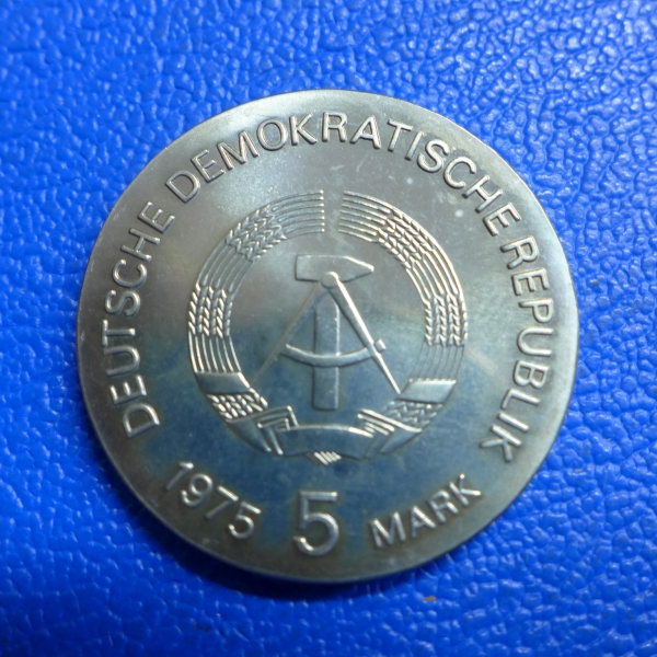 DDR 5 Mark 1975 Jahr der Frau